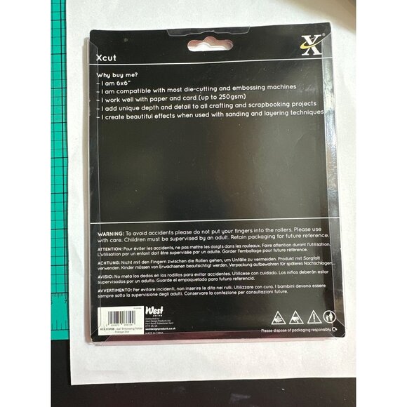 Xcut Embossing Folder 6"x6" Snowflake Design For Die-Cutting & Scrapbooking Proj - Picture 2 of 2